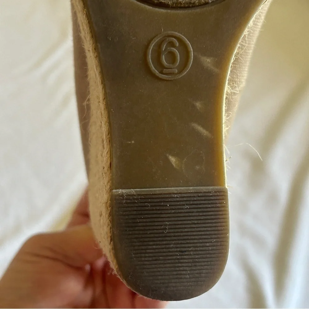Merona Canvas Espadrille Wedged Heel Women’s 6 Beige Dressy Casual Office Date